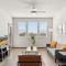 Spacious Westgate CozySuites by stadium with pool 1