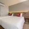 Tour De Phuket Hotel - SHA Plus - 他朗