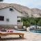 Villa Pag Dubrava Relax with Pool - 帕格