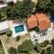 Villa Pag Dubrava Relax with Pool - 帕格