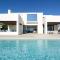 VILLA PINELL