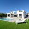 VILLA PINELL