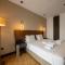V Center Hotel
