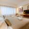 Altos Ushuaia Hotel & Resto