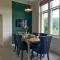 Geltsdale Wing, Wetheral 1st floor apartment with countryside views, close to pub & restaurant