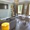 Monkbridge Mews Apartment