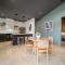 Laneway Retreat