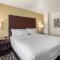 Cobblestone Hotel & Suites - De Pere Green Bay