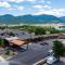 Hotel Estes
