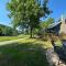 Riverside Relaxer w/Hot Tub+Fire Pit +Wifi & view