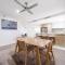 305 Verve on Cotton Tree