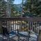 Bridgepoint Condo 8 - Updated Corner Unit with Baldy Views & Walk to Downtown - Ketchum