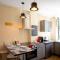 Idéal PRO & Couple - 2 Logements Thème Boho Chic RDC & Dandy 1er étage - Quartier Calme - Jardin - WIFI HD - Smart TV - Parking Gratuit - Proche Centre & Transports - Ask Home - Valenciennes
