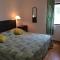 Alto Club Apartments