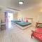 Teluk Batik Holiday Apartment - لوموت