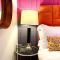Incredible Apartment - Amazing Location - Free Parking & WiFi!