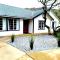 Oasis Riverfront House -10 min to Sequoia - Three Rivers