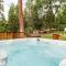 Sequoia Retreat- Spacious Cabin, Hot tub, & Sundeck - Ponderosa