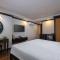 Queen Light Hotel - Ha Noi Old Quater