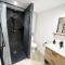Charmant P2 Cabine, vue exceptionnelle sur le port