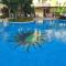Boheme B6 Sunrise Beach
