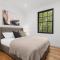 Ultimo l Renovated 2 Bedroom House With Rooftop Balcony