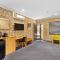 Great Divide Motor Inn