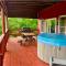 The Barn at Evermore: riverfront retreat w/hot tub - Luray