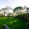 Dhauladhar Heights Resort
