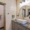 Unwind in Style! *NEW* Sip and Stay Hideaway - Брокен-Боу