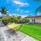 Beautiful 5 Bedroom Luxury waterfront villa w/ pool - North Miami