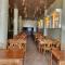 Royal Prince Hotel, Meru