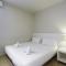 Ola Living Hostal Diagonal - Barcelona