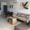 Kings Palace - spacious 2-bed with sea views and large patio - Пафос