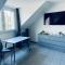 Lipp Apartments