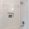 King Bed, Balcony, Covered Patio & Firepit! 8 minutes from Broadway - ناشفيل
