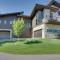 Avon Vacation Rental with Hot Tub and Mountain Views!