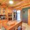 Luxury Log Cabin with EV Charger and Mtn Views! - Blairstown