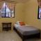 Dreamkapture Hostel close to the airport and bus terminal - Guayaquil