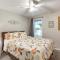 Charming Eugene Home with Fire Pit 8 Mi to UO! - Eugene