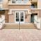 San Bruno 2br w pool spa gym nr groceries SFO-1398