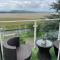 Watersedge Retreat, views, sunsets, dogs welcome - Sandside