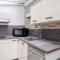 Face aux Thermes: lit double, terrasse, wifi