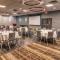 Holiday Inn Detroit Lakes, an IHG Hotel