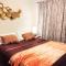 #05 - Lakefront Two Bedroom Cottage- Pet Friendly