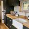 Cwtch Cader Shepherds Hut - Llanelltyd