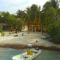 Marysol beachfront next to nomads d2