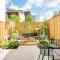 The Fern Split-level Eco Luxury with Lush Courtyard