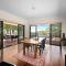 Moondyne Estate Exclusive & Pet Friendly Hilltop Retreat