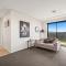 Beachside Luxury Villa - Expansive Panoramic Vistas